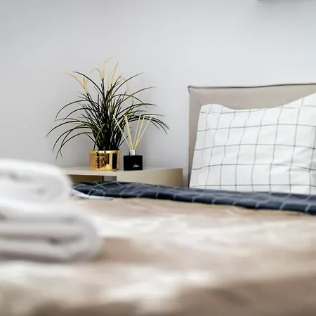 - Great Location- Stays-mostowa Apartment